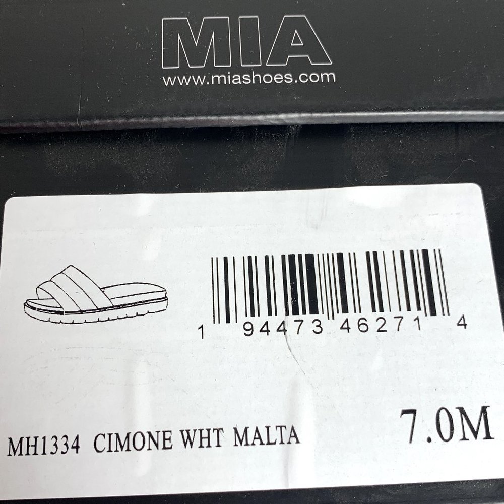 Mia Cimone Puffy Slip On Sandals Quilted Slides White Size 7 NEW - Picture 7 of 7